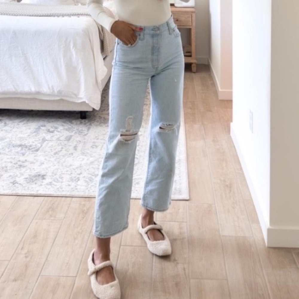 Levi’s Light Wash Distressed Ribcage Straight Jeans